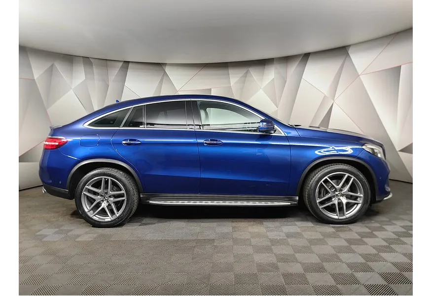 Mercedes-Benz GLE Купе 350 d 4MATIC 9G-TRONIC (249 л.с.) Особая серия Синий в АВИЛОН. Слайд №6