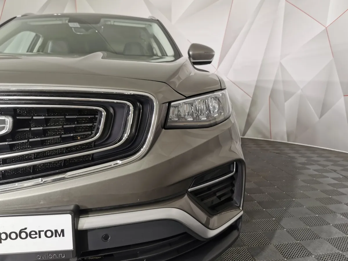 Geely Atlas Pro 1.5T 7DCT AWD (177 л.с.) Luxury Серый в АВИЛОН. Слайд №10