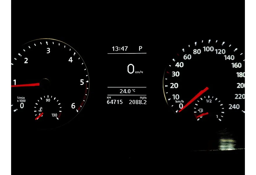 Volkswagen Multivan 2.0 TDI DSG (140 л.с.) Trendline Серебристый в АВИЛОН. Слайд №18