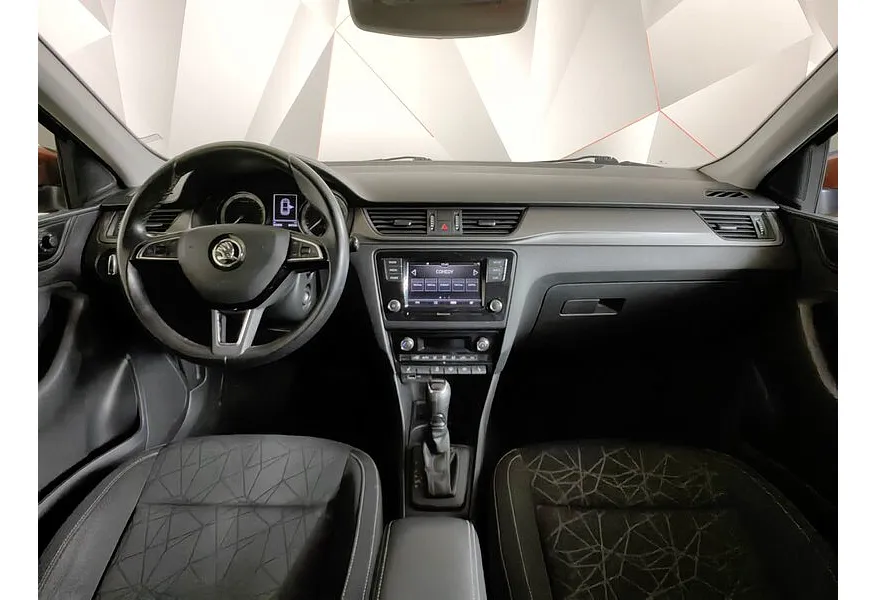 Skoda Rapid 1.6 AT (110 л.с.) Active Оранжевый в АВИЛОН. Слайд №14