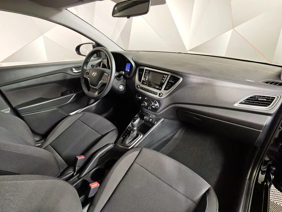 Solaris HS 1.6 AT (123 л.с.) Comfort Черный в АВИЛОН. Слайд №13