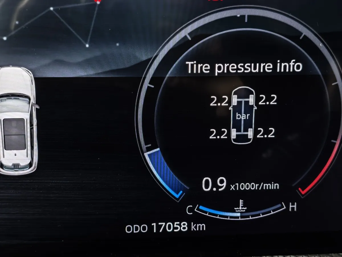 Changan CS75PLUS 2.0 AT (223 л.с.) Comfort Белый в АВИЛОН. Слайд №17