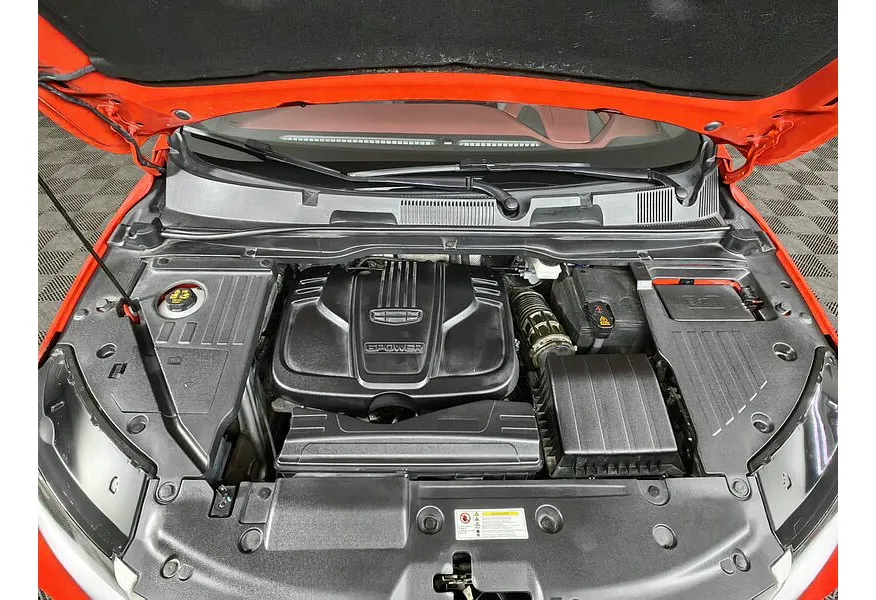 Geely Coolray 1.5T 7DCT 2WD (150 л.с.) Flagship Красный в АВИЛОН. Слайд №11