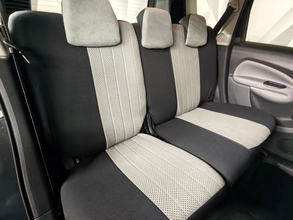 Citroen C3 Picasso 1.6 AMT (115 л.с.) Черный в АВИЛОН. Слайд №16