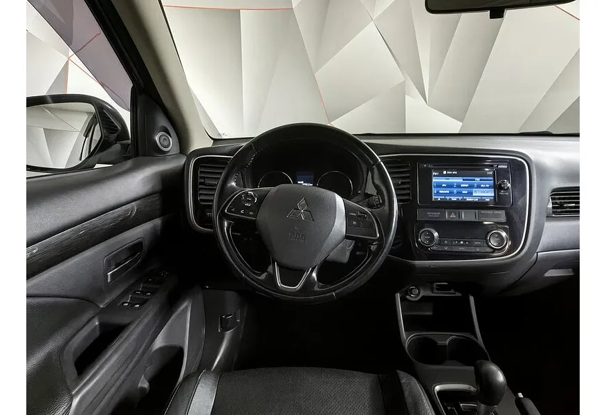 Mitsubishi Outlander 2.0 CVT 4WD (146 л.с.) Серебристый в АВИЛОН. Слайд №20
