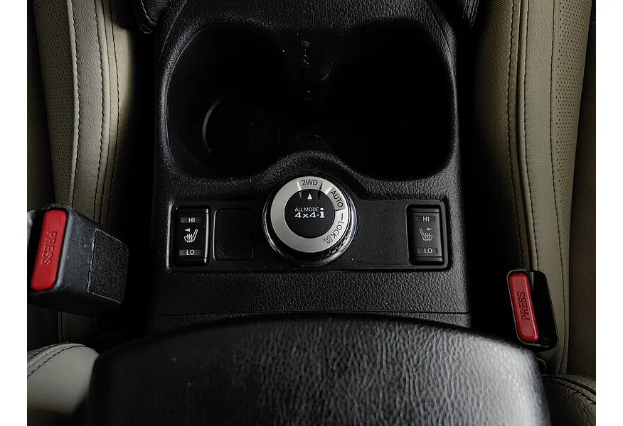 Nissan Qashqai 2.0 CVT AWD (144 л.с.) Черный в АВИЛОН. Слайд №19