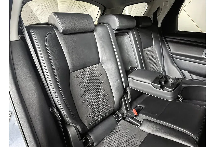 Land Rover Discovery Sport 2.0 TD4 AT AWD (150 л.с.) SE Голубой в АВИЛОН. Слайд №12