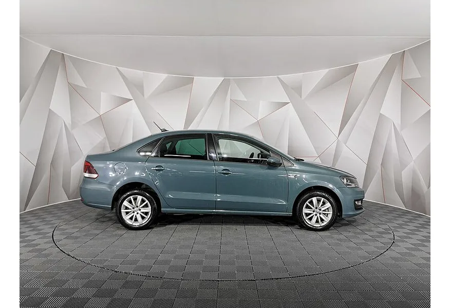 Volkswagen Polo 1.6 MPI AT (110 л.с.) Highline Синий в АВИЛОН. Слайд №6