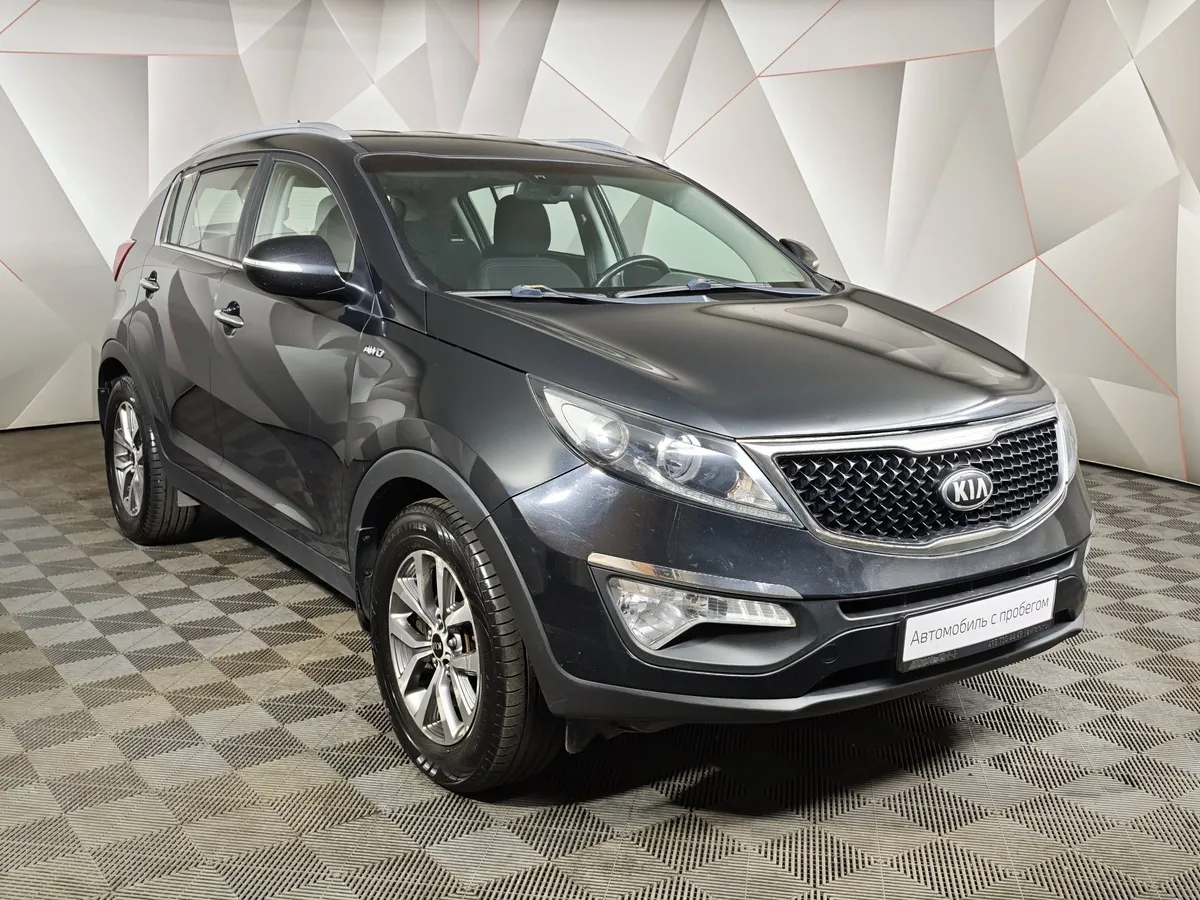 Kia Sportage 2.0 AT AWD (150 л.с.) Черный в АВИЛОН. Слайд №3