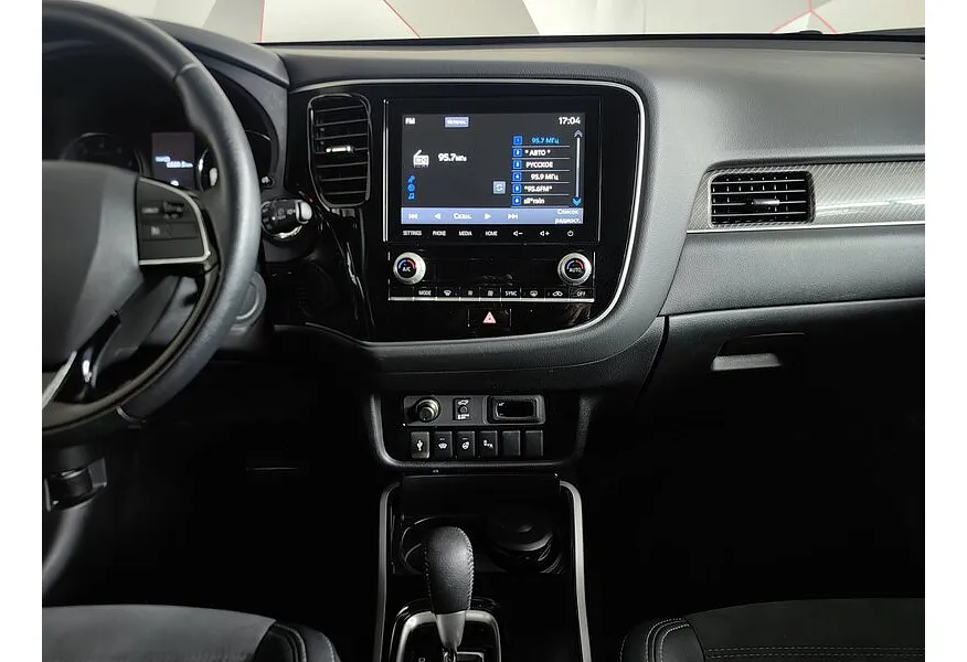 АВИЛОН - Mitsubishi Outlander 2.4 CVT 4WD (167 л.с.) Белый - slide 15