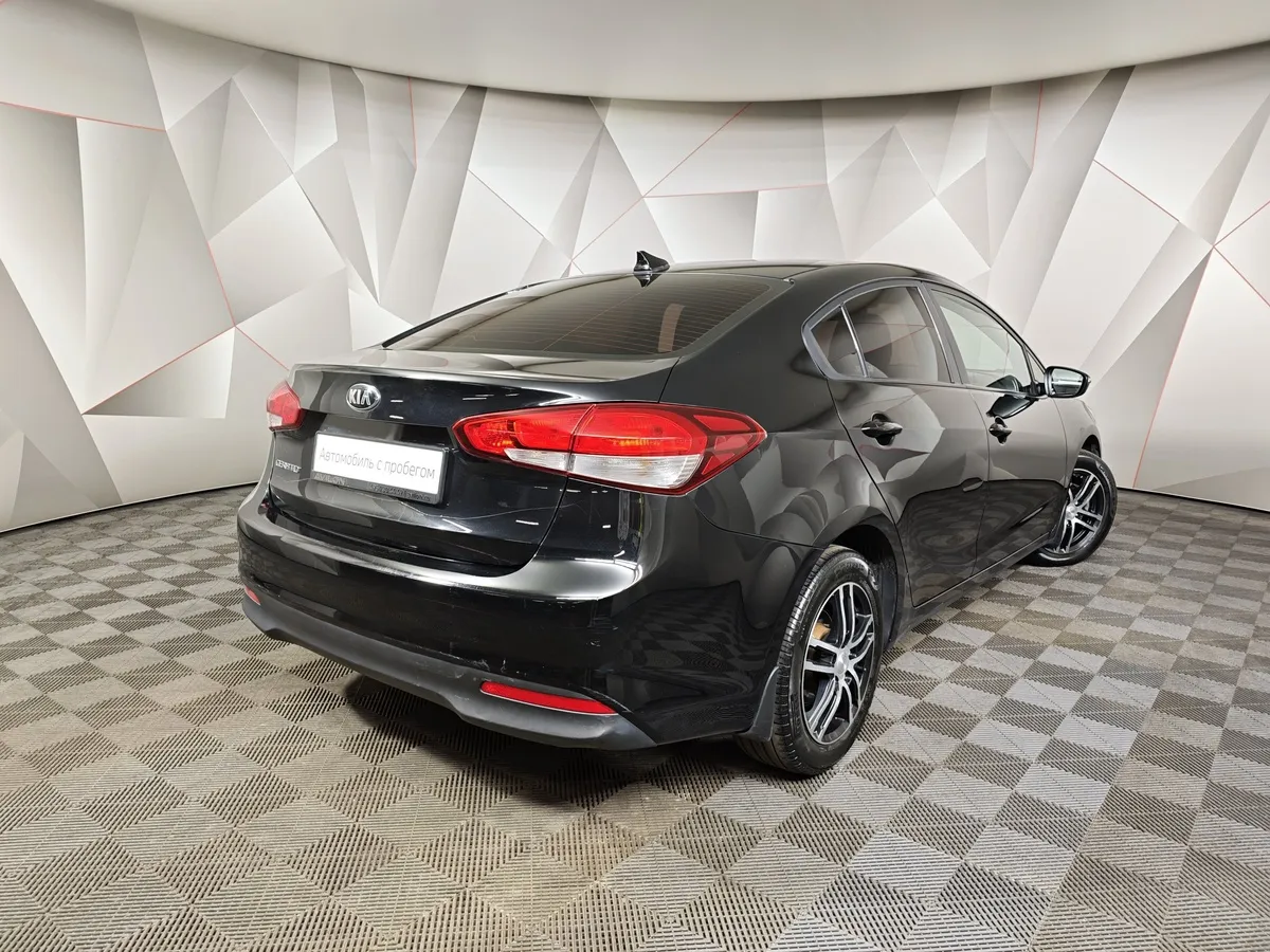 Kia Cerato 1.6 AT (130 л.с.) Comfort Черный в АВИЛОН. Слайд №2