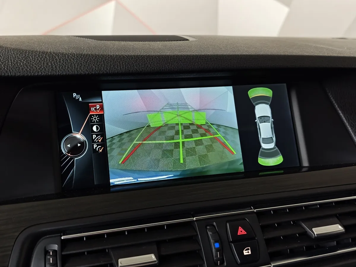 BMW 5 серия 528i xDrive Steptronic (245 л.с.) Синий в АВИЛОН. Слайд №17