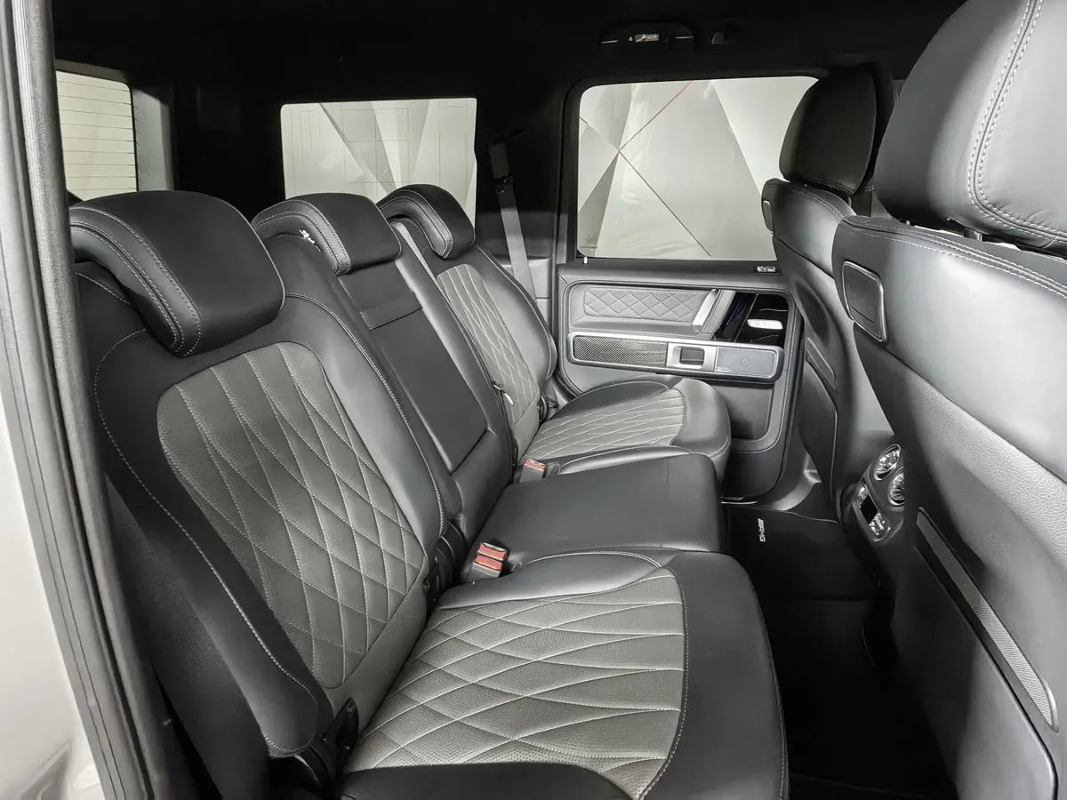 Mercedes-Benz G-Класс G 63 AMG Speedshift Plus 9G-Tronic (571 л.с.) Серый в АВИЛОН. Слайд №16