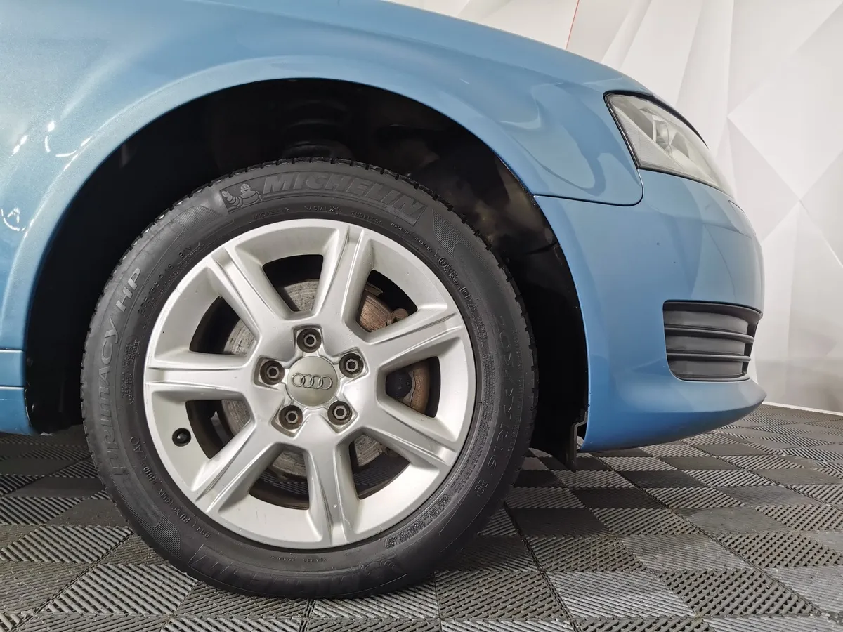 Audi A3 1.4 TFSI S-tronic (125 л.с.) Синий в АВИЛОН. Слайд №9