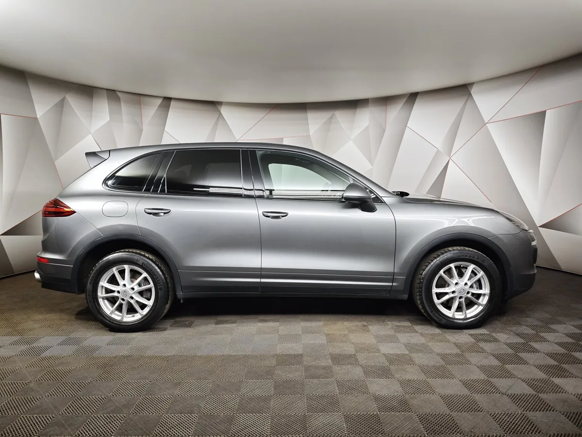 Porsche Cayenne Diesel 3.0 Tiptronic S AWD (245 л.с.) Серый в АВИЛОН. Слайд №6