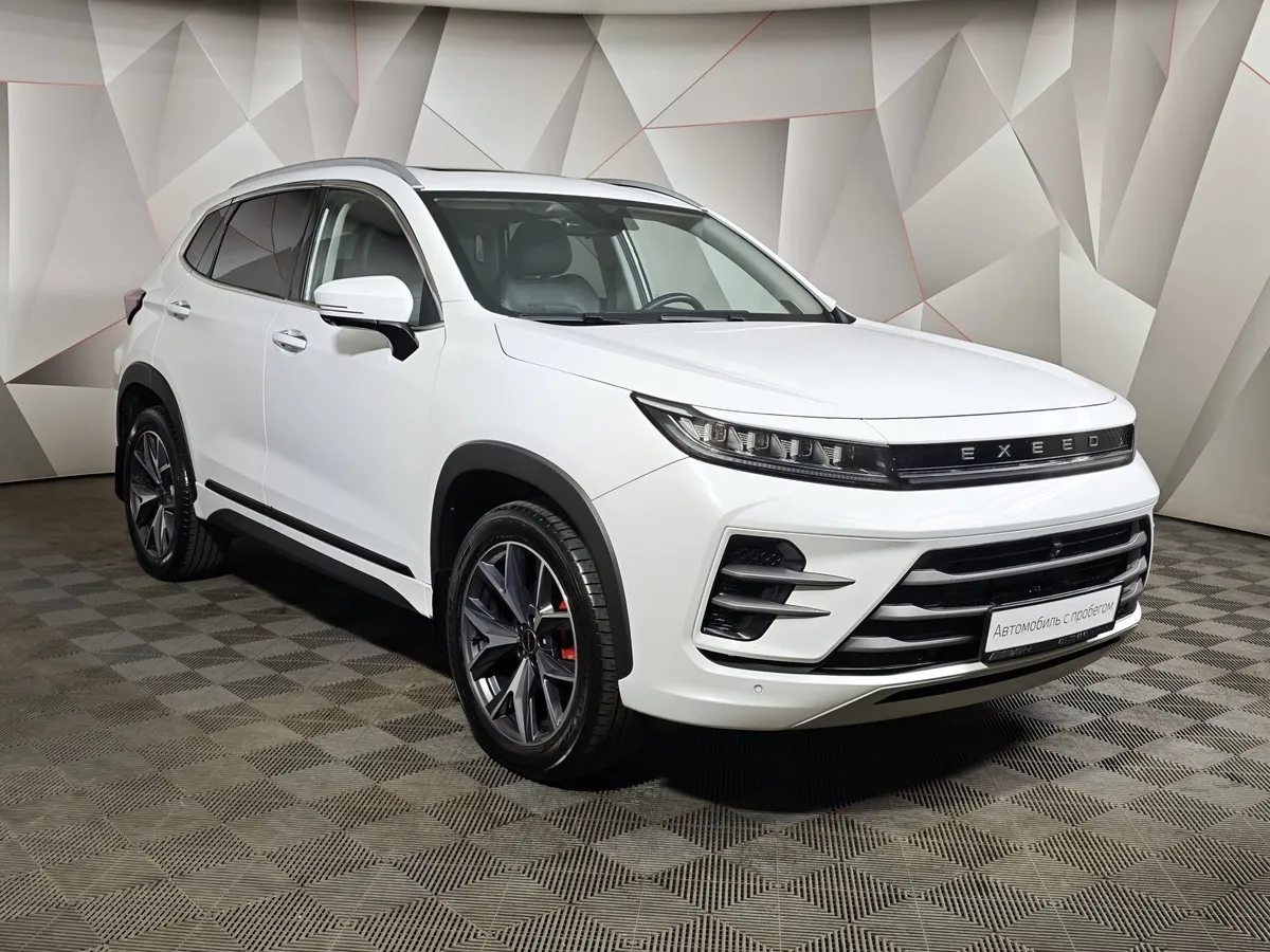 EXEED LX 1.6T DCT 4WD (150 л.с) Premium Plus Белый в АВИЛОН. Слайд №3