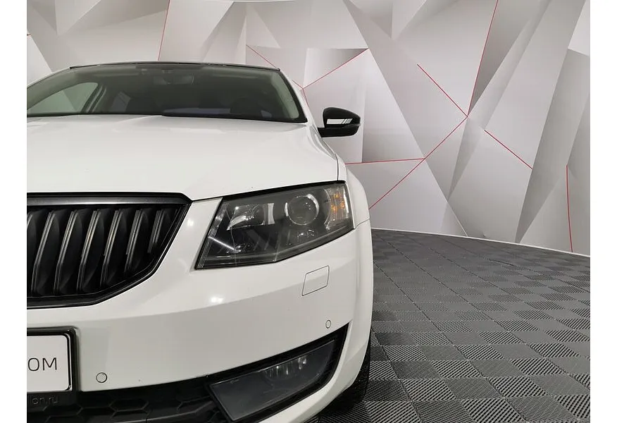 Skoda Octavia 2.0 TDI DSG (150 л.с.) Белый в АВИЛОН. Слайд №10