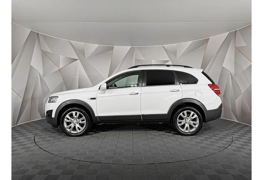 Chevrolet Captiva 2.2 TD AT (5 мест) (184 л.с.) Белый в АВИЛОН. Слайд №5