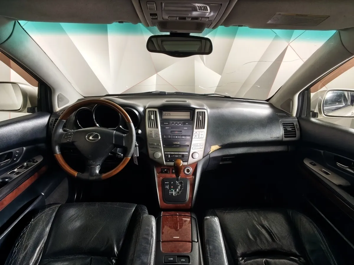 Lexus RX 300 AT 4WD (204 л.с.) Бежевый в АВИЛОН. Слайд №13