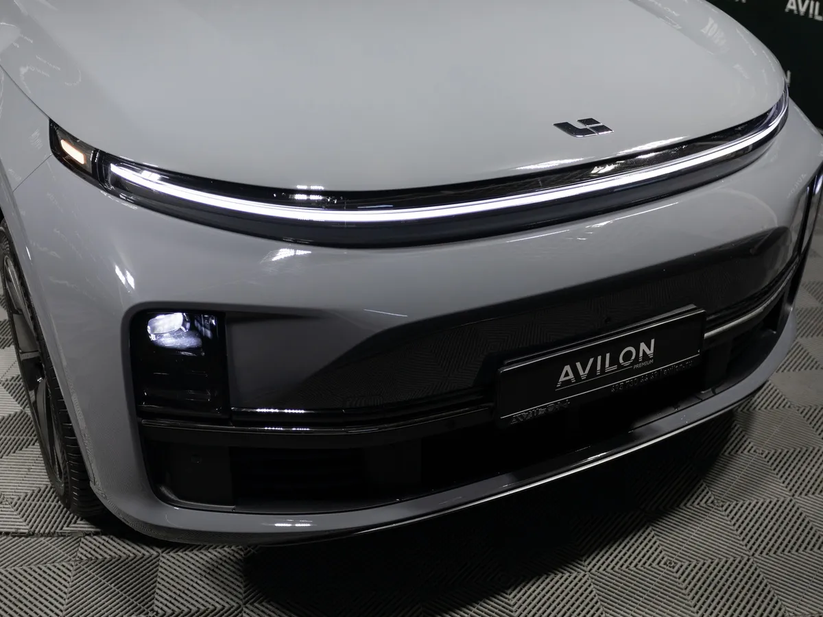 Li Auto L7 1.5 AT 4WD (449 л.с.) Ultra Голубой в АВИЛОН. Слайд №21
