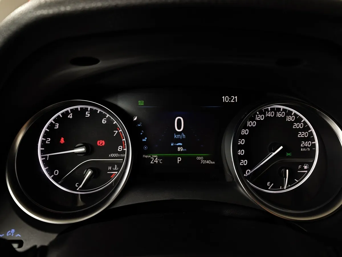 Toyota Camry 3.5 AT (249 л.с.) Белый в АВИЛОН. Слайд №18