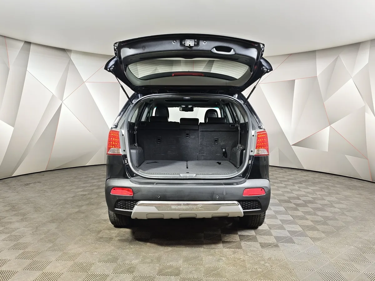 Kia Sorento 2.2 CRDi AT AWD (200 л.с.) Черный в АВИЛОН. Слайд №12