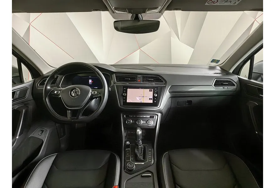 АВИЛОН - Volkswagen Tiguan 2.0 TSI 4Motion DSG (220 л.с.) Highline Серебристый - slide 8