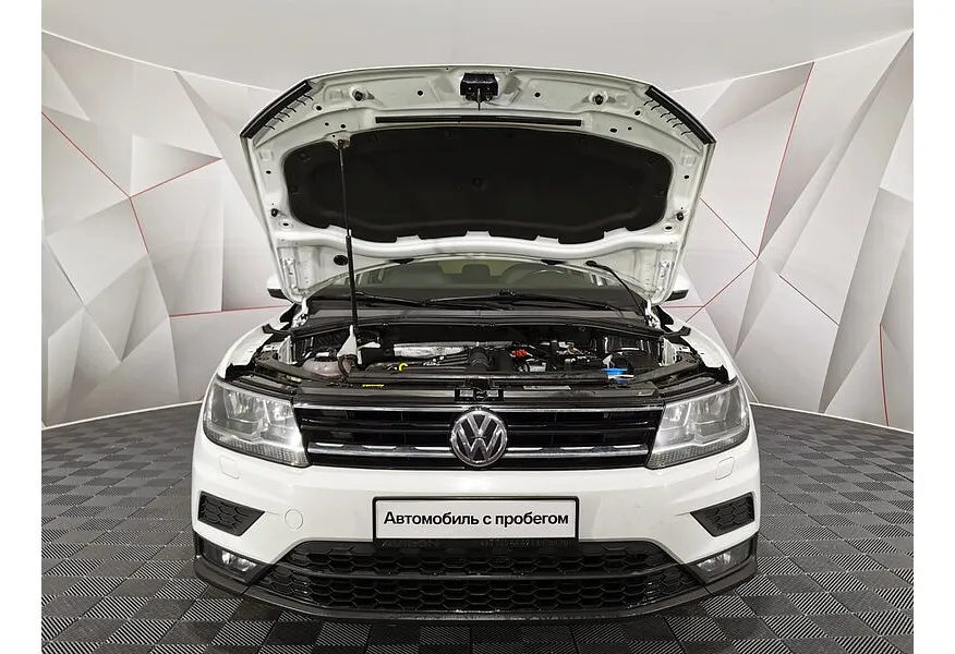 Volkswagen Tiguan 1.4 TSI BlueMotion MT (125 л.с.) Comfortline Белый в АВИЛОН. Слайд №11