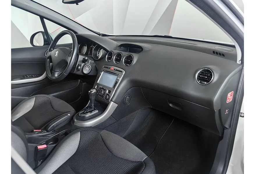 АВИЛОН - Peugeot 308 1.6 AT (120 л.с.) Белый - slide 11