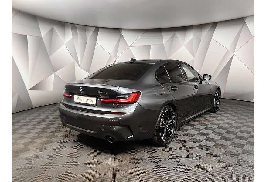 BMW 3 серия 320d xDrive (190 л.с.) M Sport Pro Серый в АВИЛОН. Слайд №2