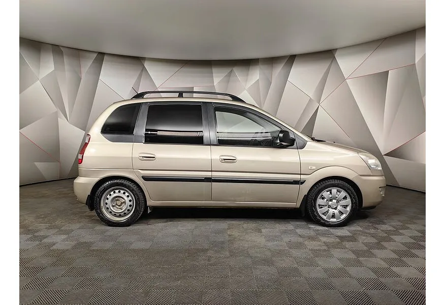 Hyundai Matrix 1.6 MT (103 л.с.) Бежевый в АВИЛОН. Слайд №6