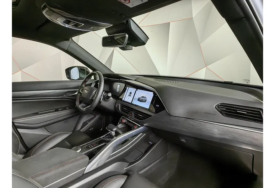 Geely Tugella 2.0 AT AWD (238 л.с.) Flagship Sport Серый в АВИЛОН. Слайд №12