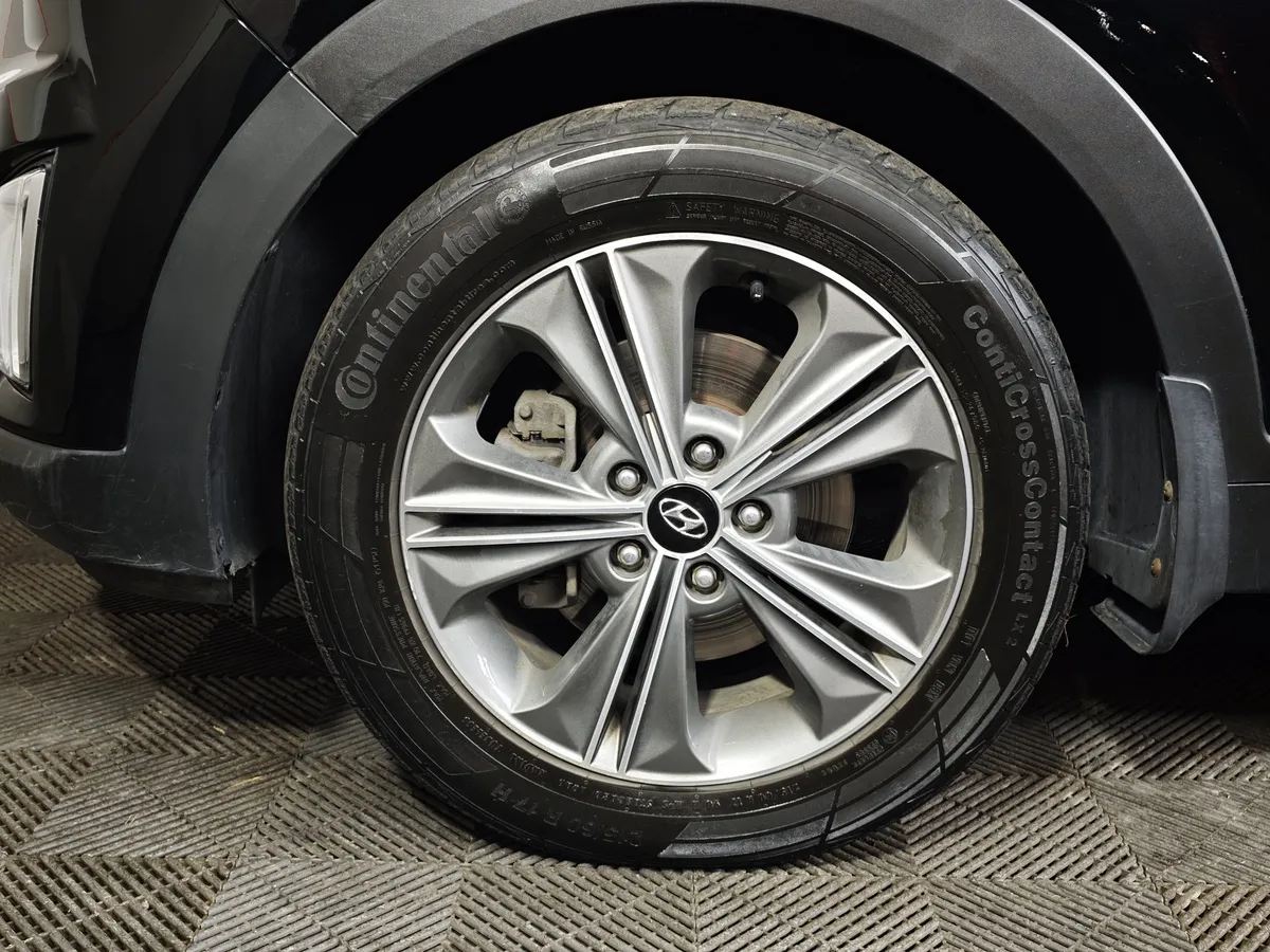 Hyundai Creta 2.0 AT AWD (149 л.с.) Travel Черный в АВИЛОН. Слайд №9