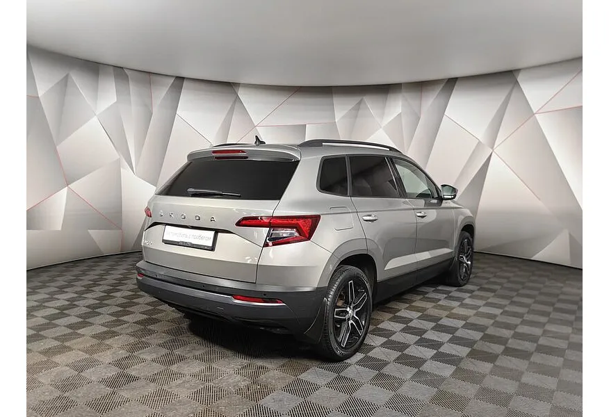 LIVE. Слайд №8