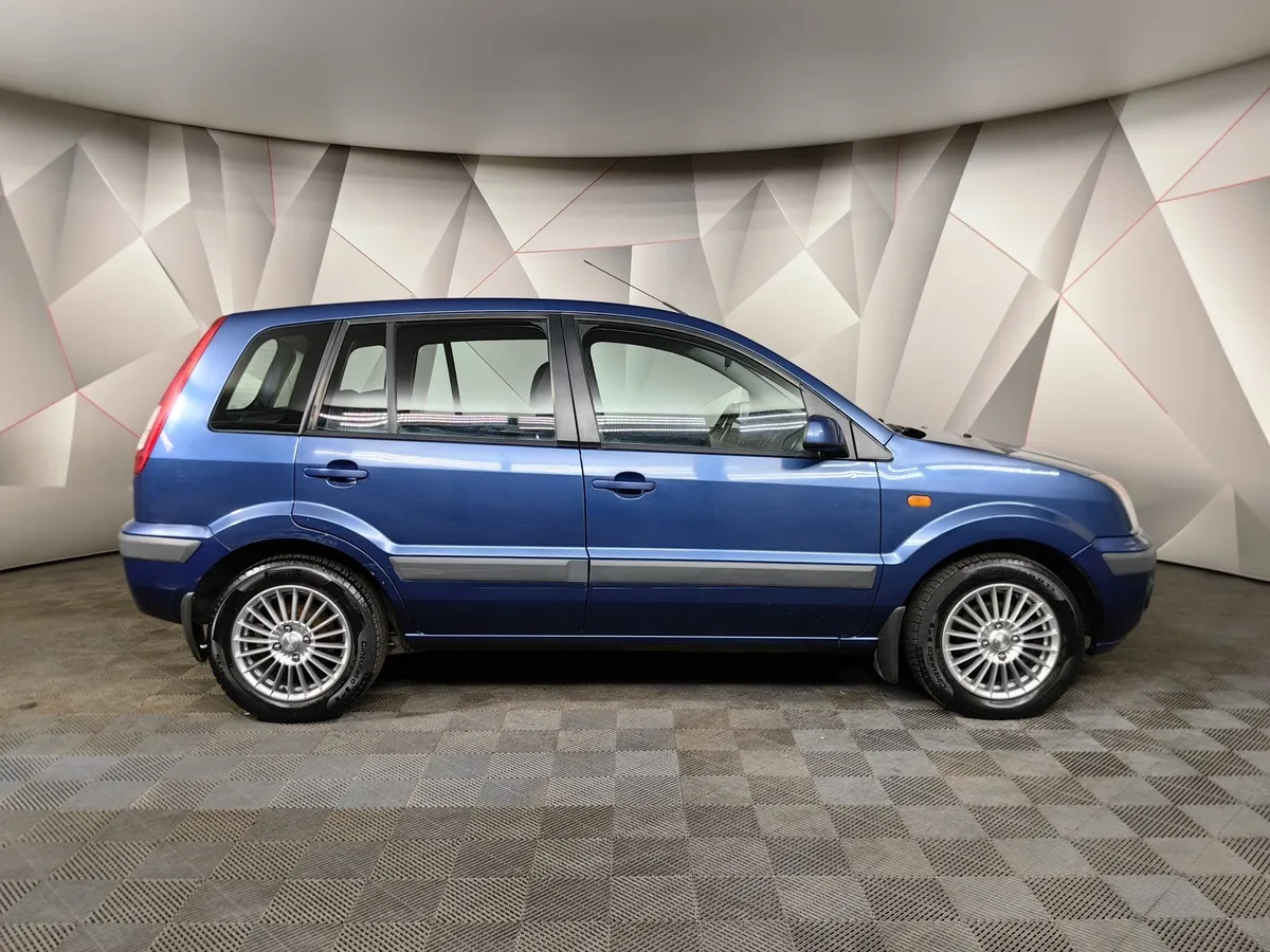 Ford Fusion 1.6 MT (100 л.с.) Trend Синий в АВИЛОН. Слайд №6
