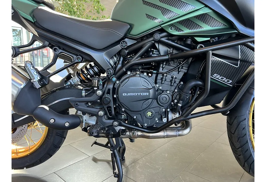 QJMOTOR SRT 900SX 900 см³ (95 л.с.) (95) 904 в АВИЛОН. Слайд №15 QJMOTOR SRT 900SX 900 см³ (95 л.с.) (95) 904 в АВИЛОН. Слайд №15