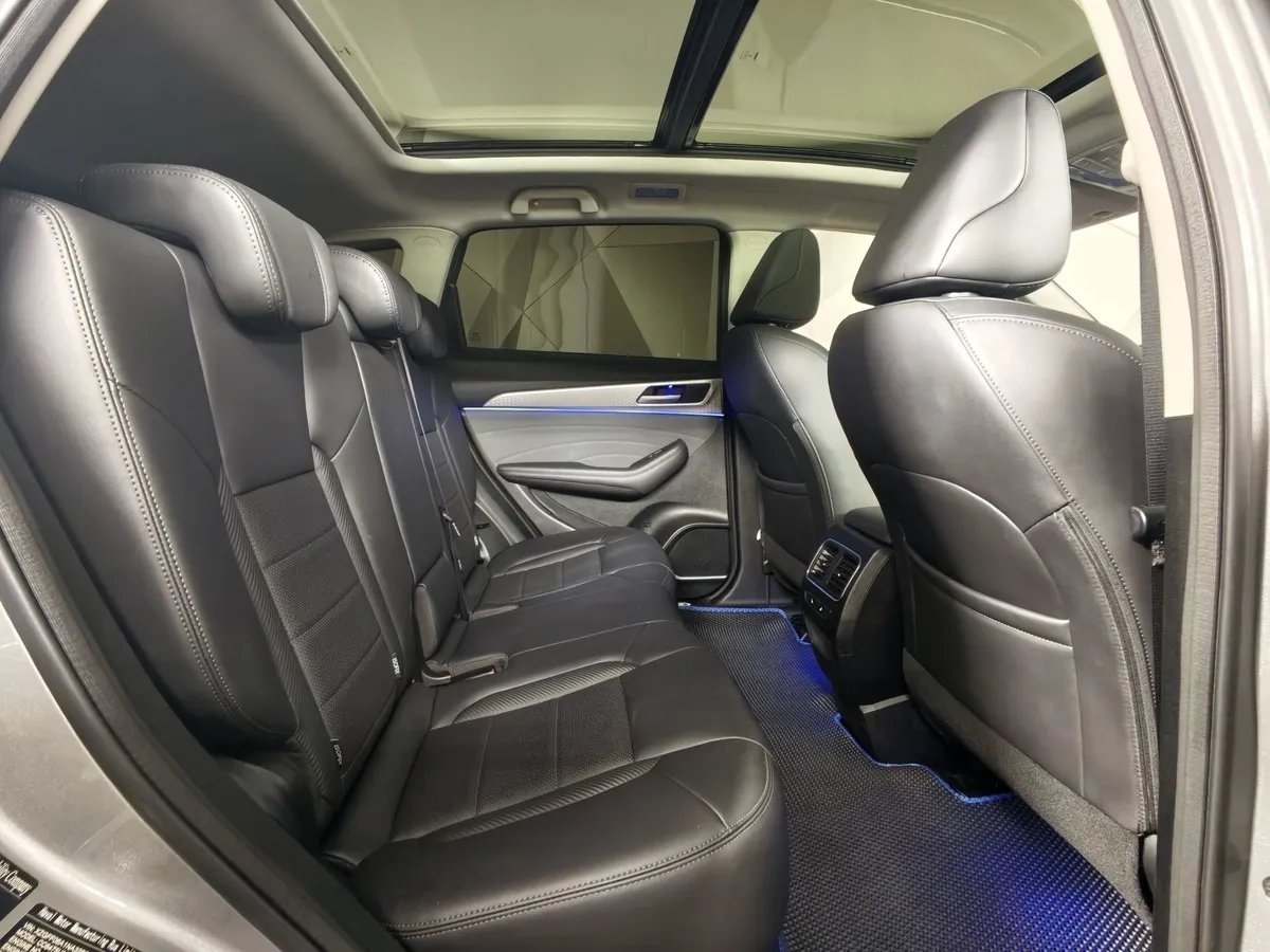 Haval F7 2.0T AWD 7DCT (190 л.с.) Premium Серый в АВИЛОН. Слайд №16