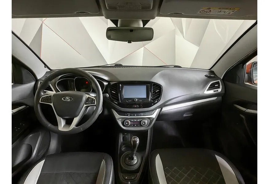 ВАЗ (Lada) Vesta 1.8 AMT (122 л.с.) Оранжевый в АВИЛОН. Слайд №14