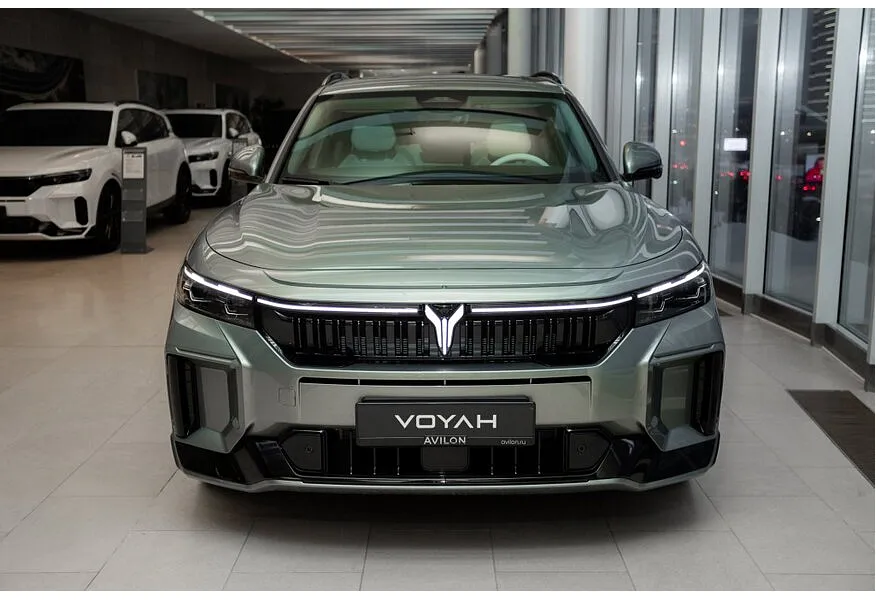 Voyah Free EVR 1.5 AT AWD (510 л.с.) Sport + Зеленый в АВИЛОН. Слайд №3