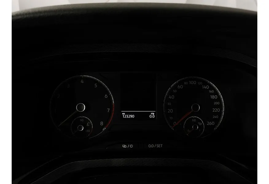 Volkswagen Polo 1.6 MPI AT (110 л.с.) Status Коричневый в АВИЛОН. Слайд №18