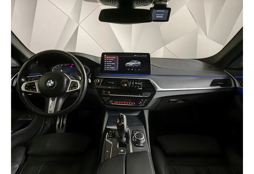 BMW 5 серия 530d xDrive Steptronic (249 л.с.) Base (Локальная сборка) Серый в АВИЛОН. Слайд №11