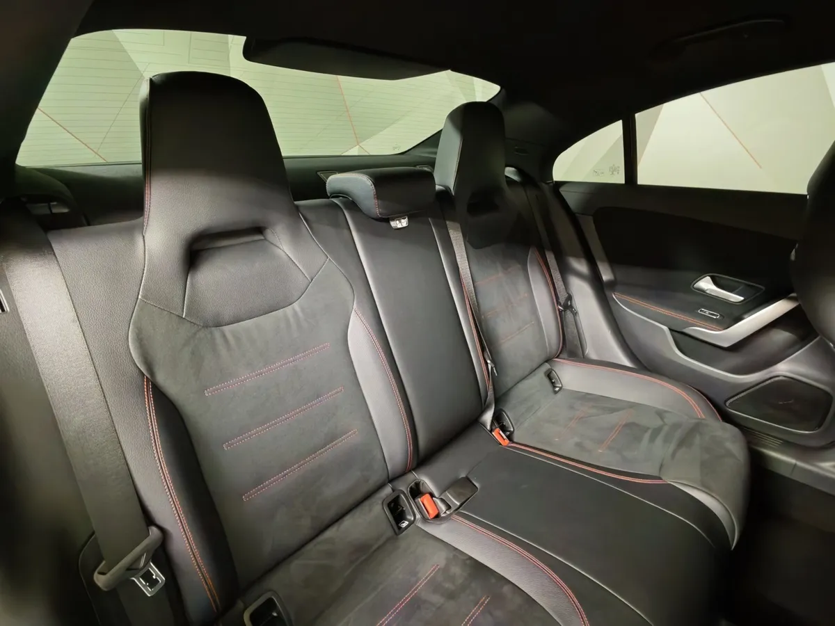 Mercedes-Benz CLA 200 7G-DCT (150 л.с.) Sport Белый в АВИЛОН. Слайд №17
