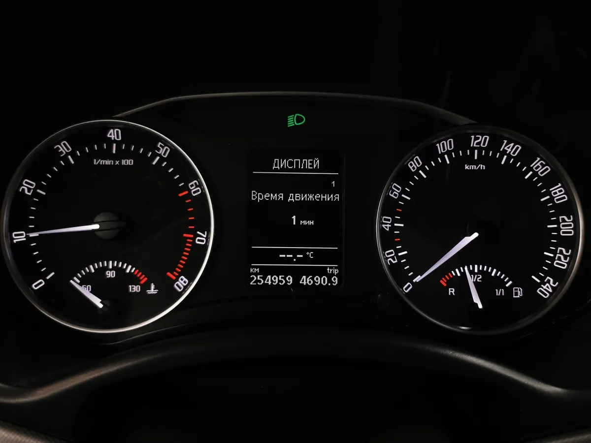 Skoda Octavia 1.8 TSI AT (152 л.с.) Elegance Серебристый в АВИЛОН. Слайд №17