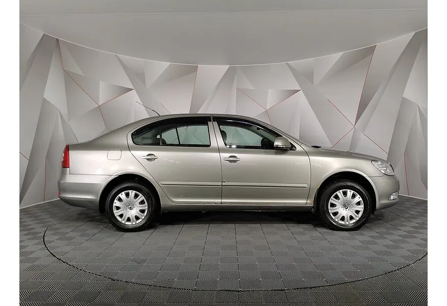 Skoda Octavia 1.4 TSI DSG (122 л.с.) Серый в АВИЛОН. Слайд №6