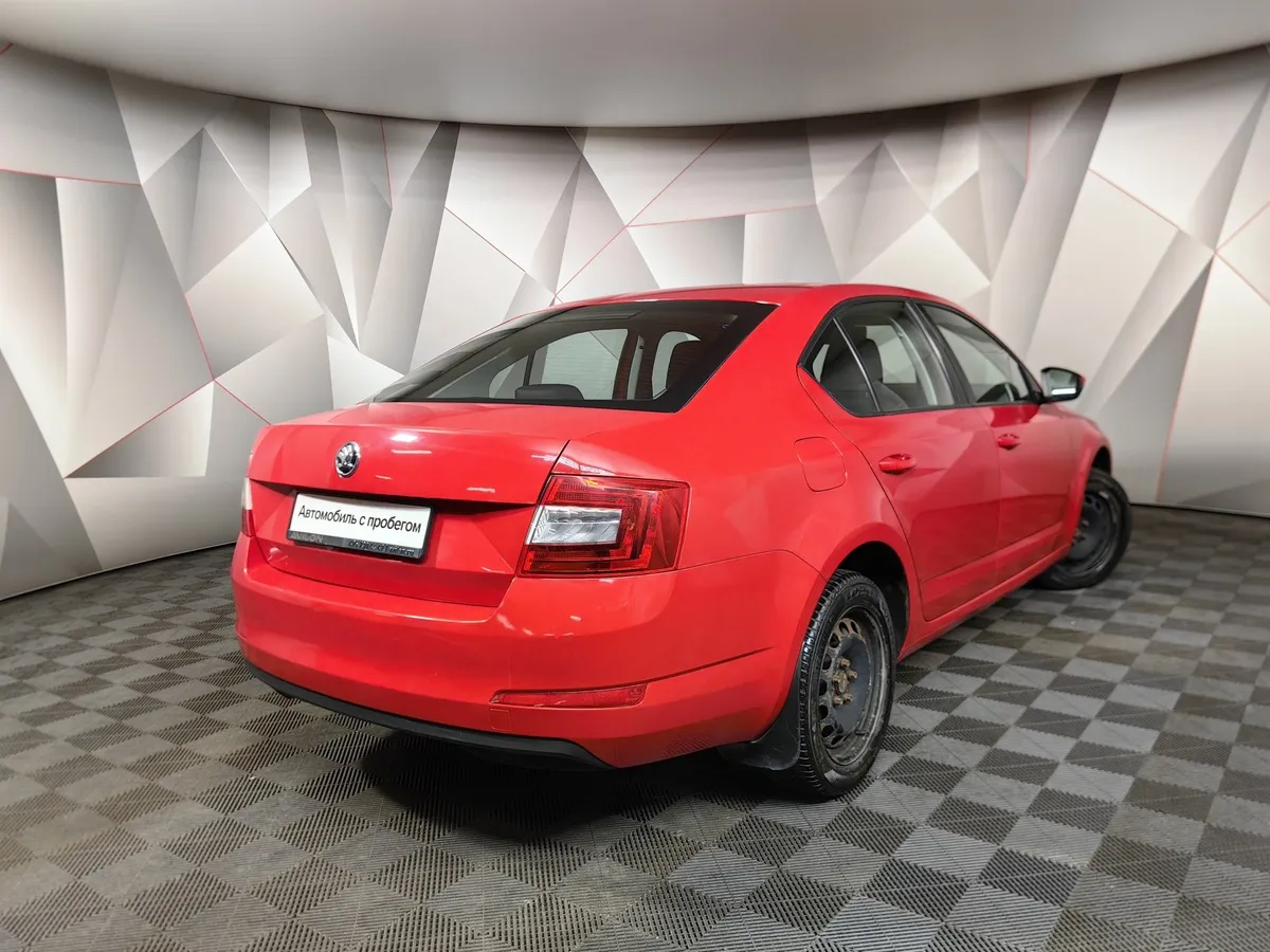Skoda Octavia 1.6 MPI AT (110 л.с.) Красный в АВИЛОН. Слайд №2