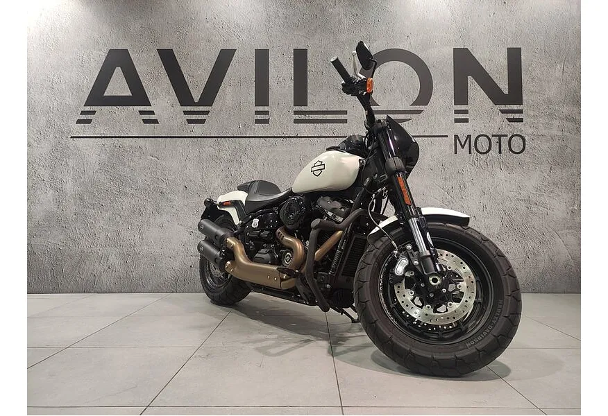 LIVE. Слайд №2