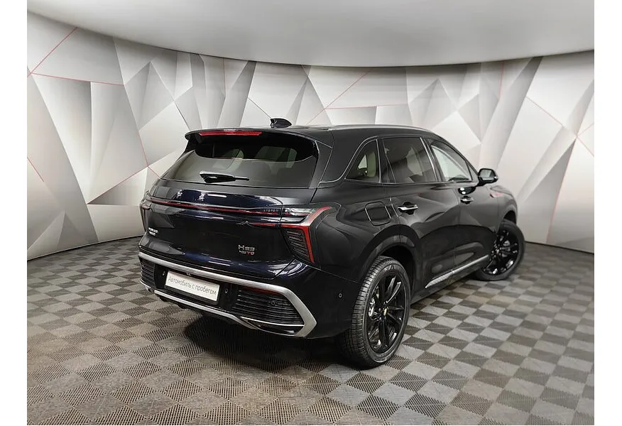 Hongqi HS3 2.0T 8AT 4WD (245 л.с.) Deluxe Черный в АВИЛОН. Слайд №2