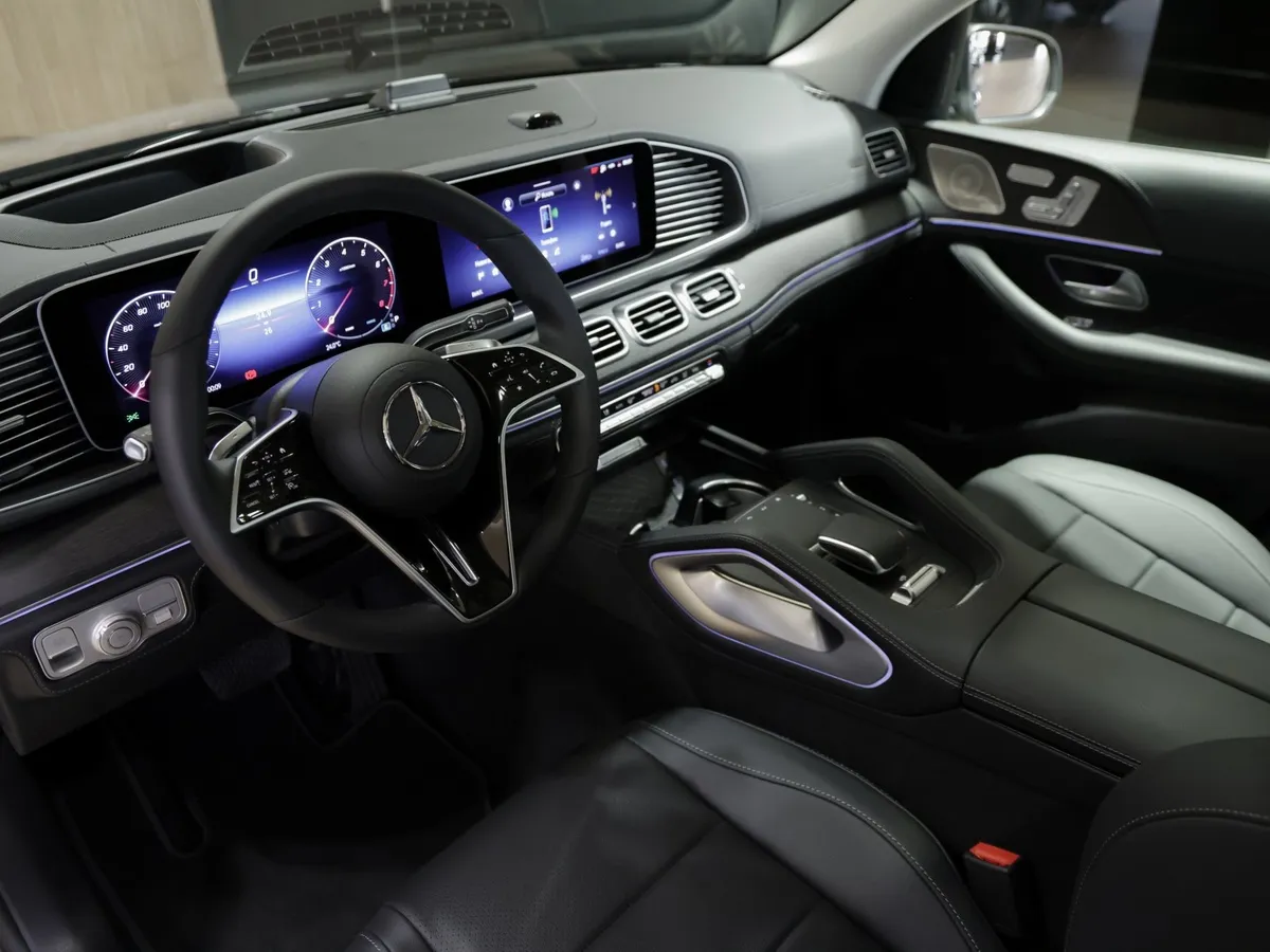 Mercedes-Benz GLE 300d 4MATIC 9G-TRONIC (269 л.с.) Черный в АВИЛОН. Слайд №11