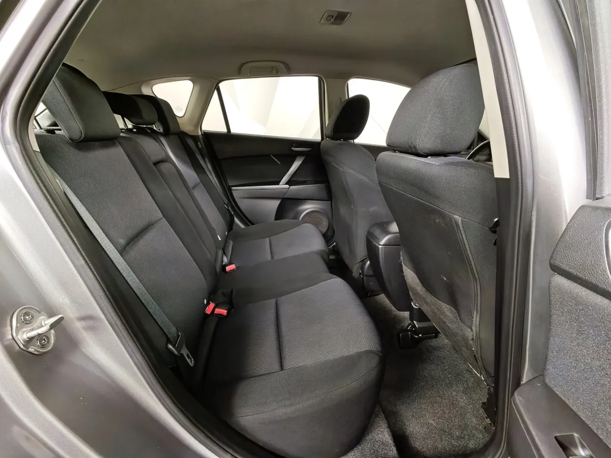 Mazda 3 1.6 AT (104 л.с.) Active Серебристый в АВИЛОН. Слайд №15