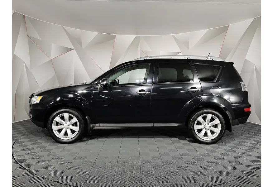 АВИЛОН - Mitsubishi Outlander 2.4 CVT 4WD (170 л.с.) Черный - slide 2